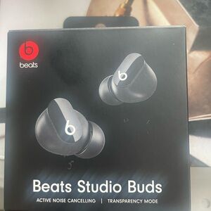 Beats Studio Buds - Black